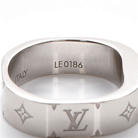 louis vuitton men's ring|louis vuitton gold ring men.